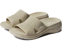 SKECHERS Performance Go Walk Arch Fit Knit Slide
